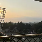 Apartment Gateway Pasteur 3Br With Sunset View