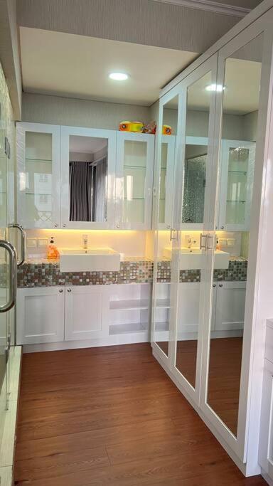 Gateway Pasteur 3br With Sunset View
