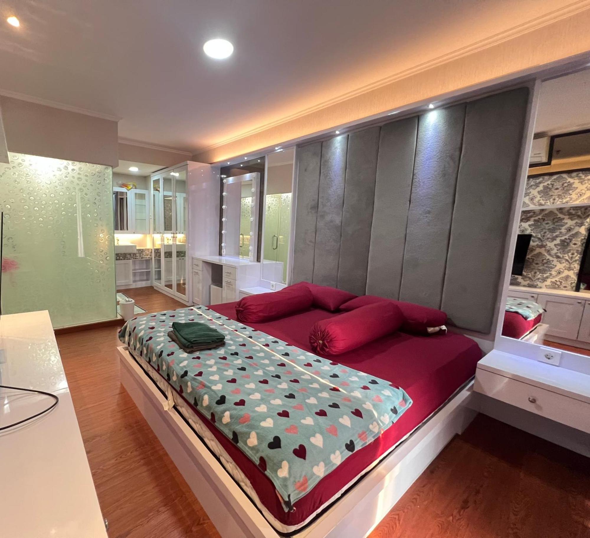 Apartemen Gateway Pasteur 3br With Sunset View *